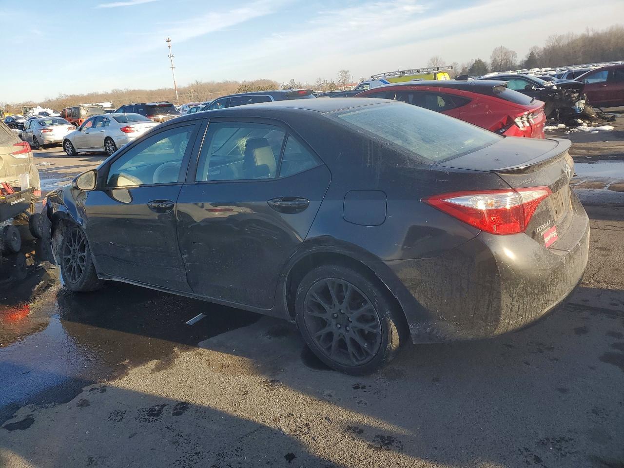 2016 TOYOTA COROLLA
