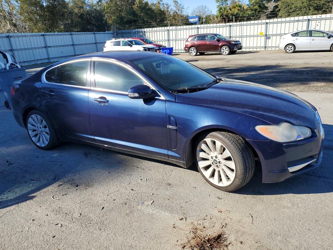 2009 JAGUAR XF