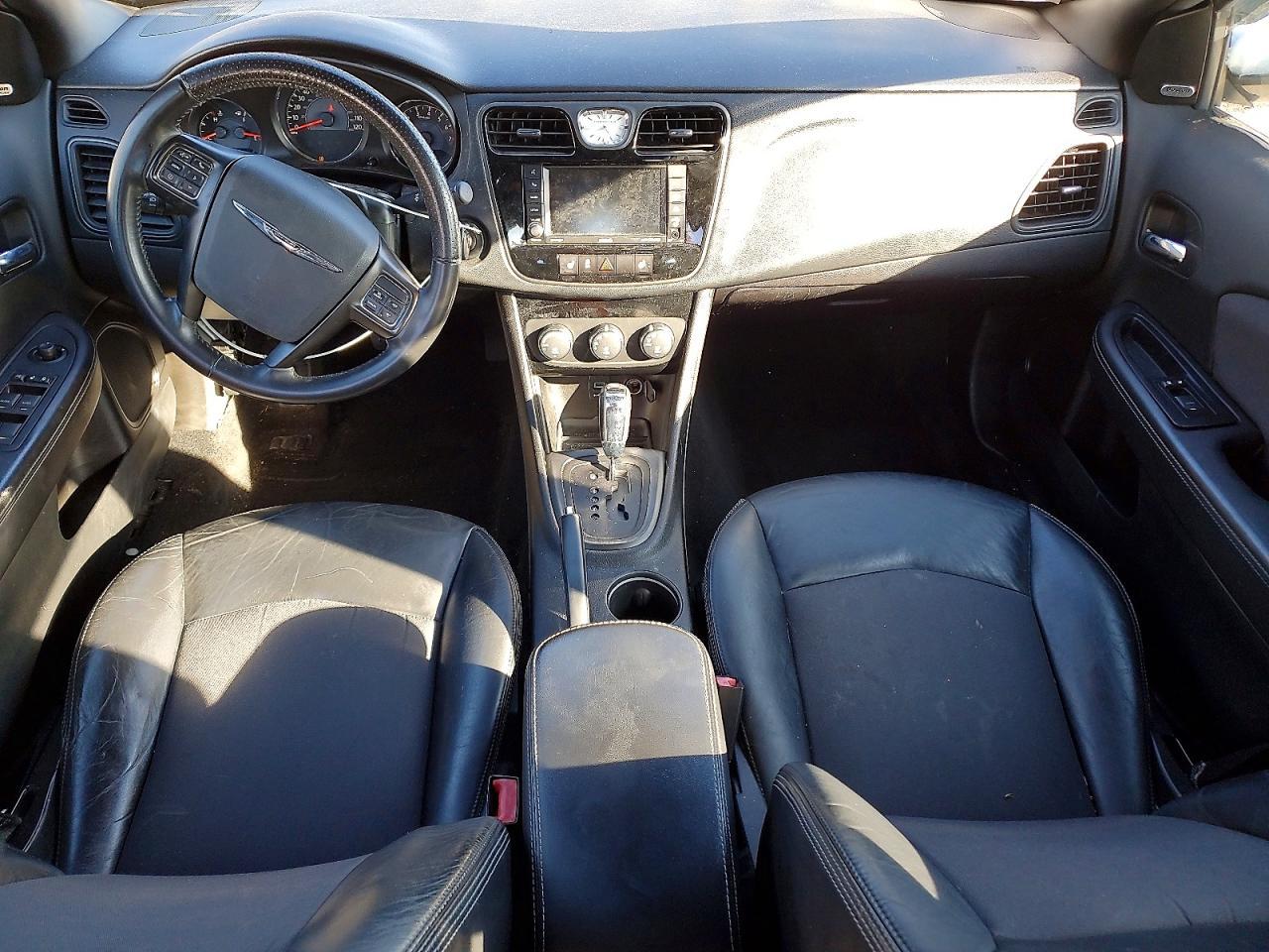 2013 CHRYSLER 200