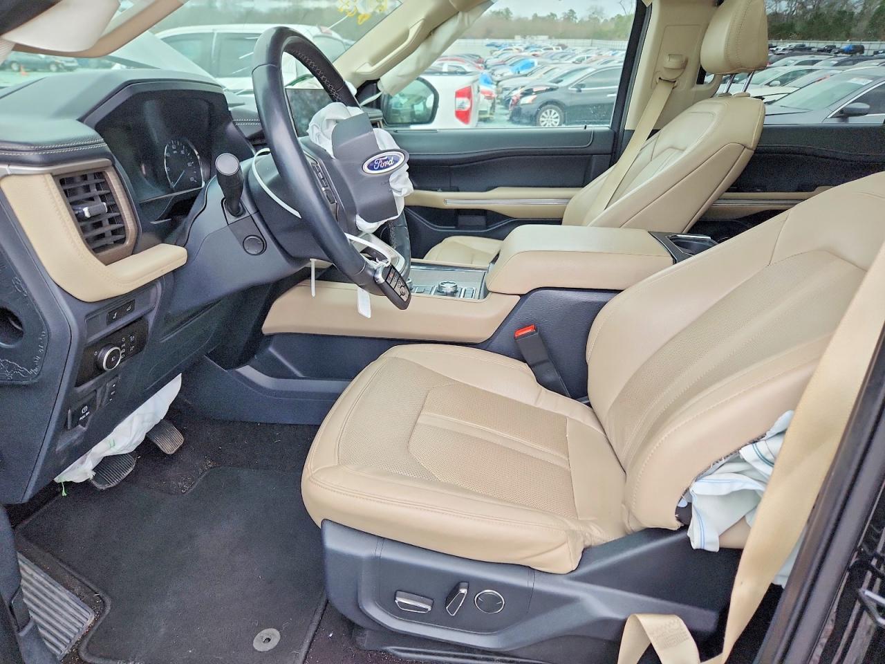 2023 FORD Expedition