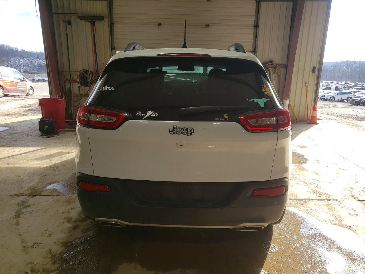 2018 JEEP CHEROKEE