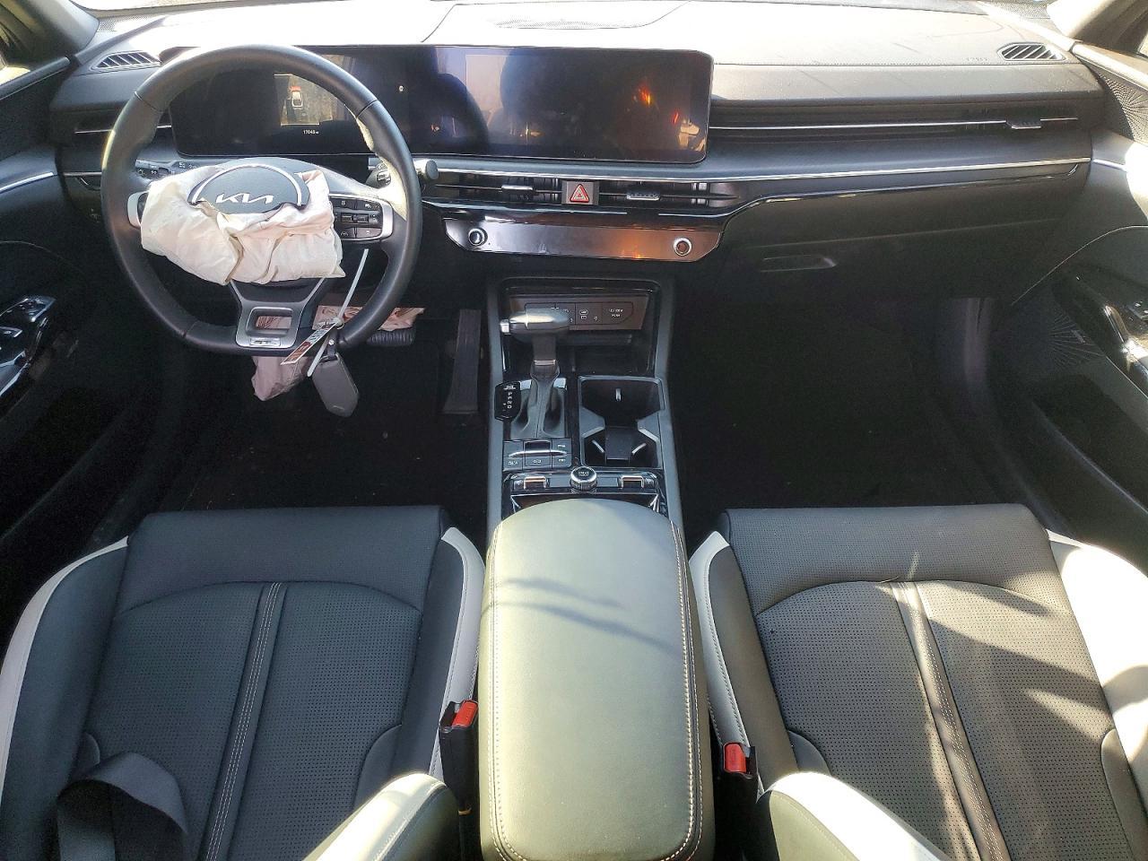 2025 KIA K5