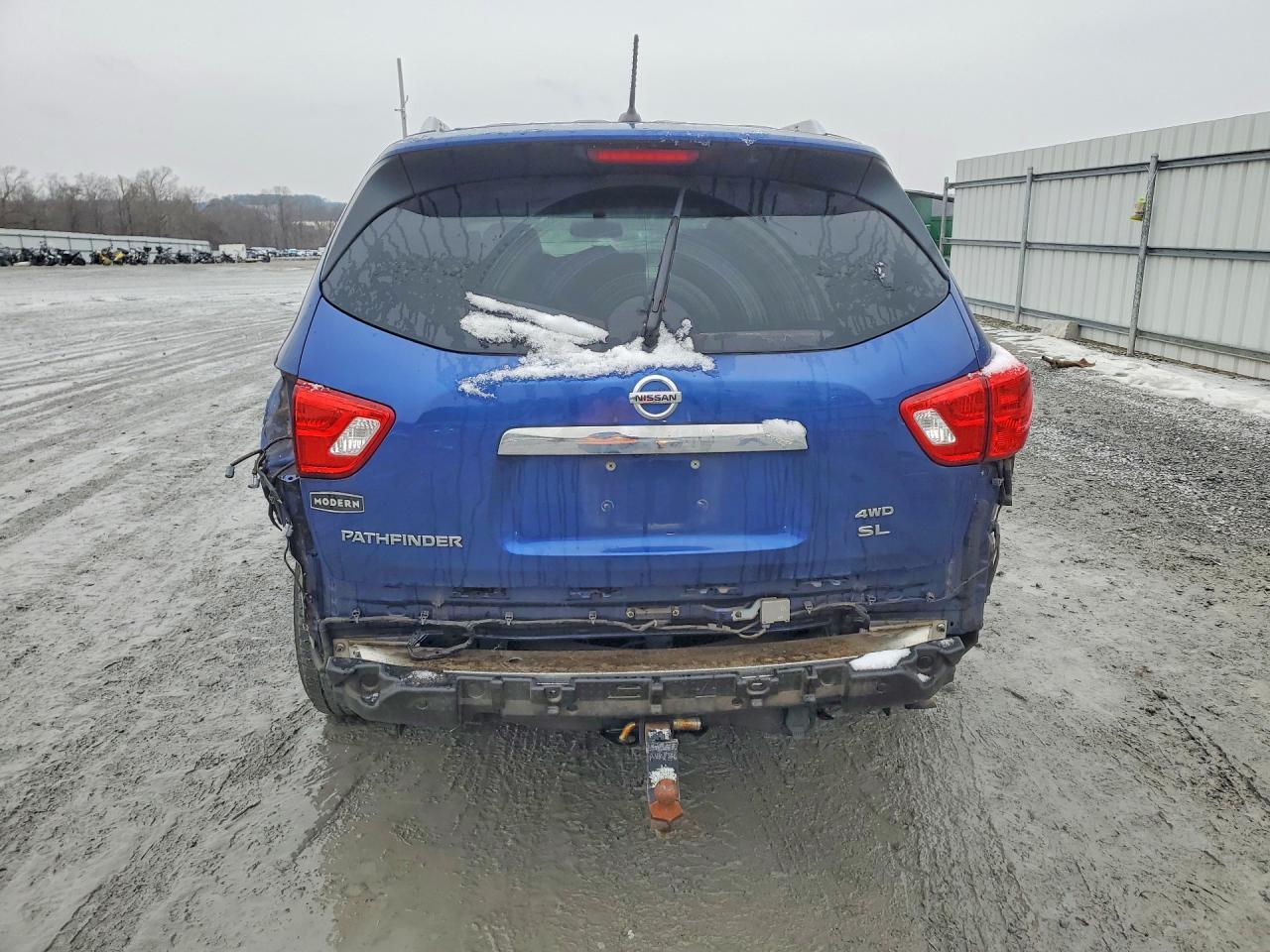 2018 NISSAN PATHFINDER