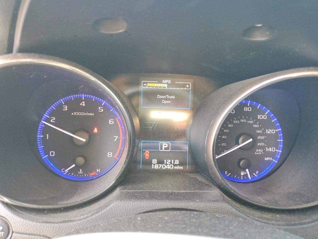 2017 SUBARU Legacy