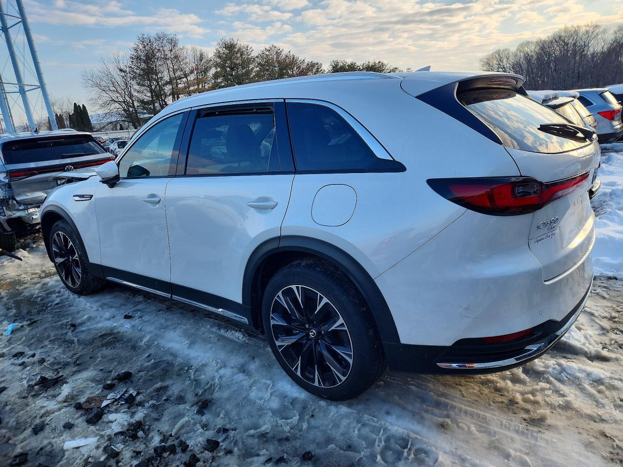 2025 MAZDA CX-90