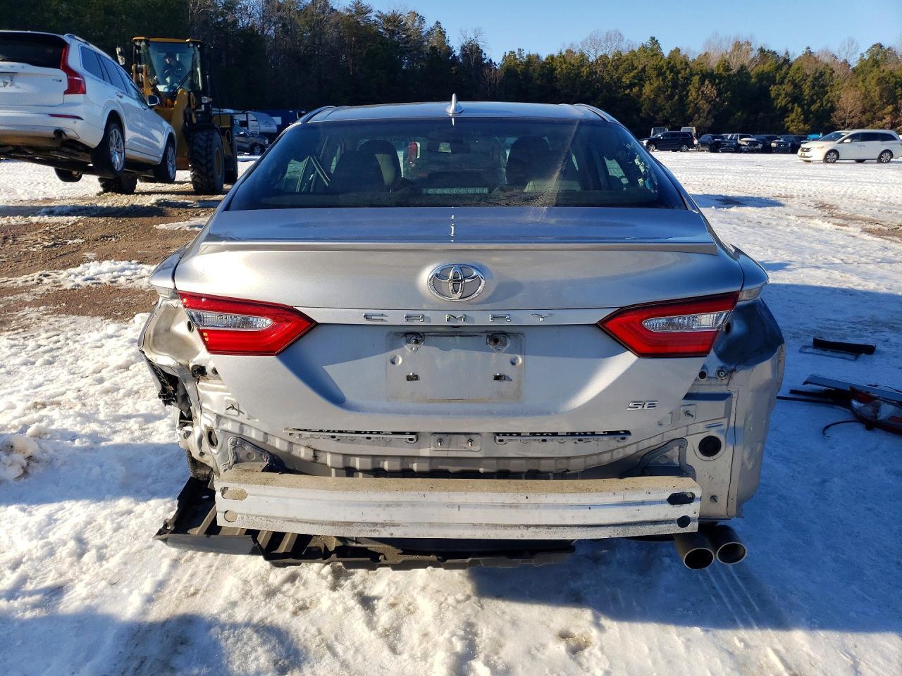2019 TOYOTA CAMRY
