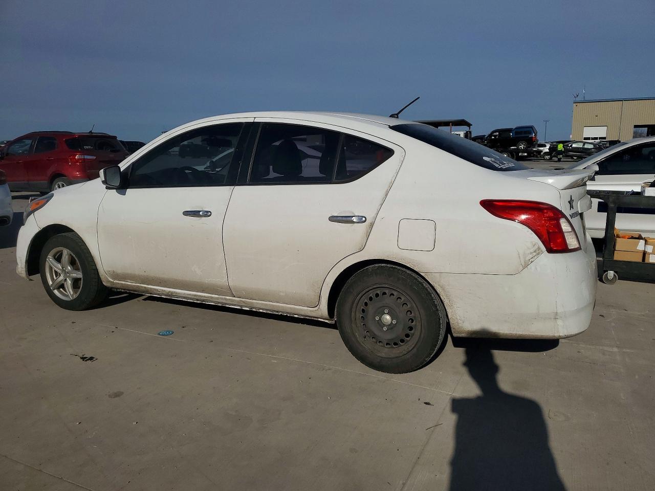 2017 NISSAN VERSA