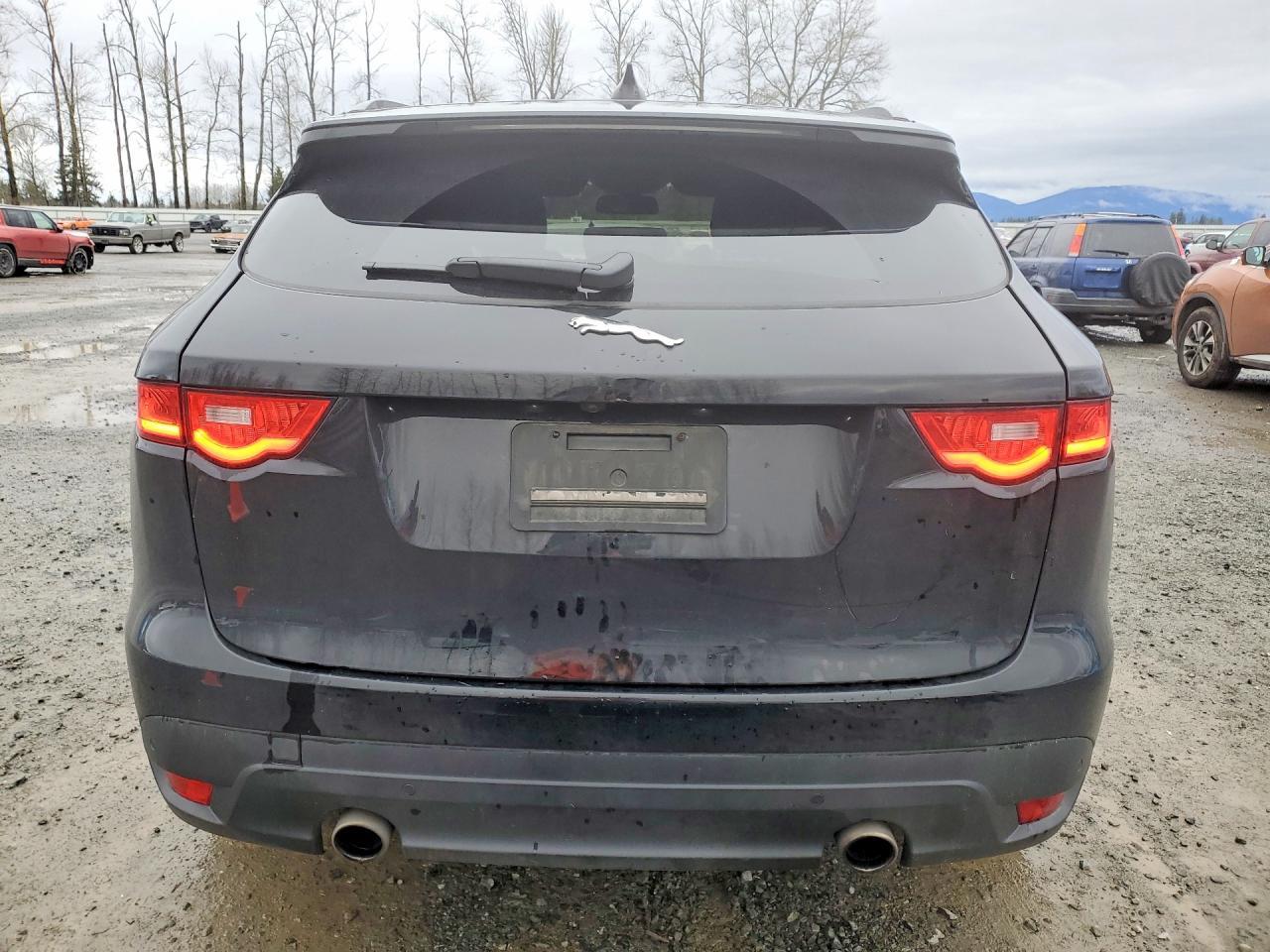 2017 JAGUAR F-Pace