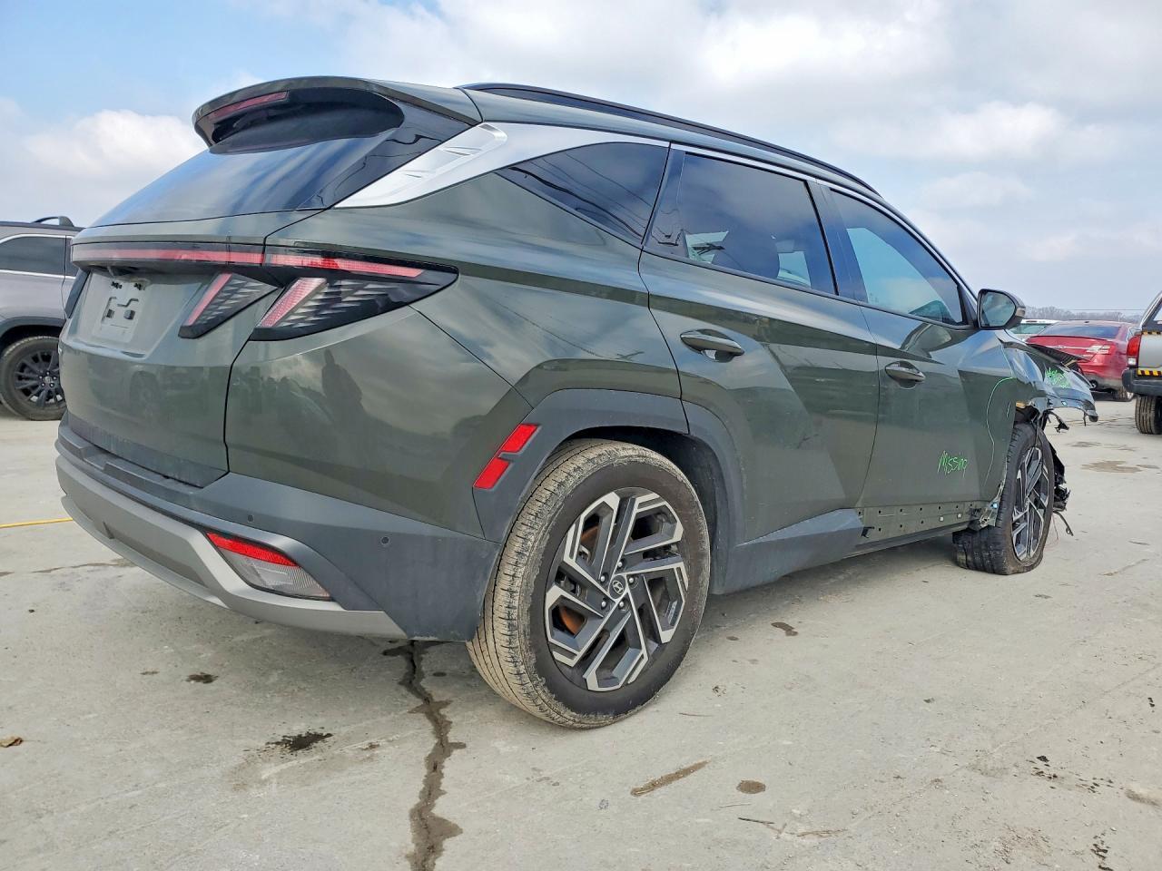 2025 HYUNDAI TUCSON
