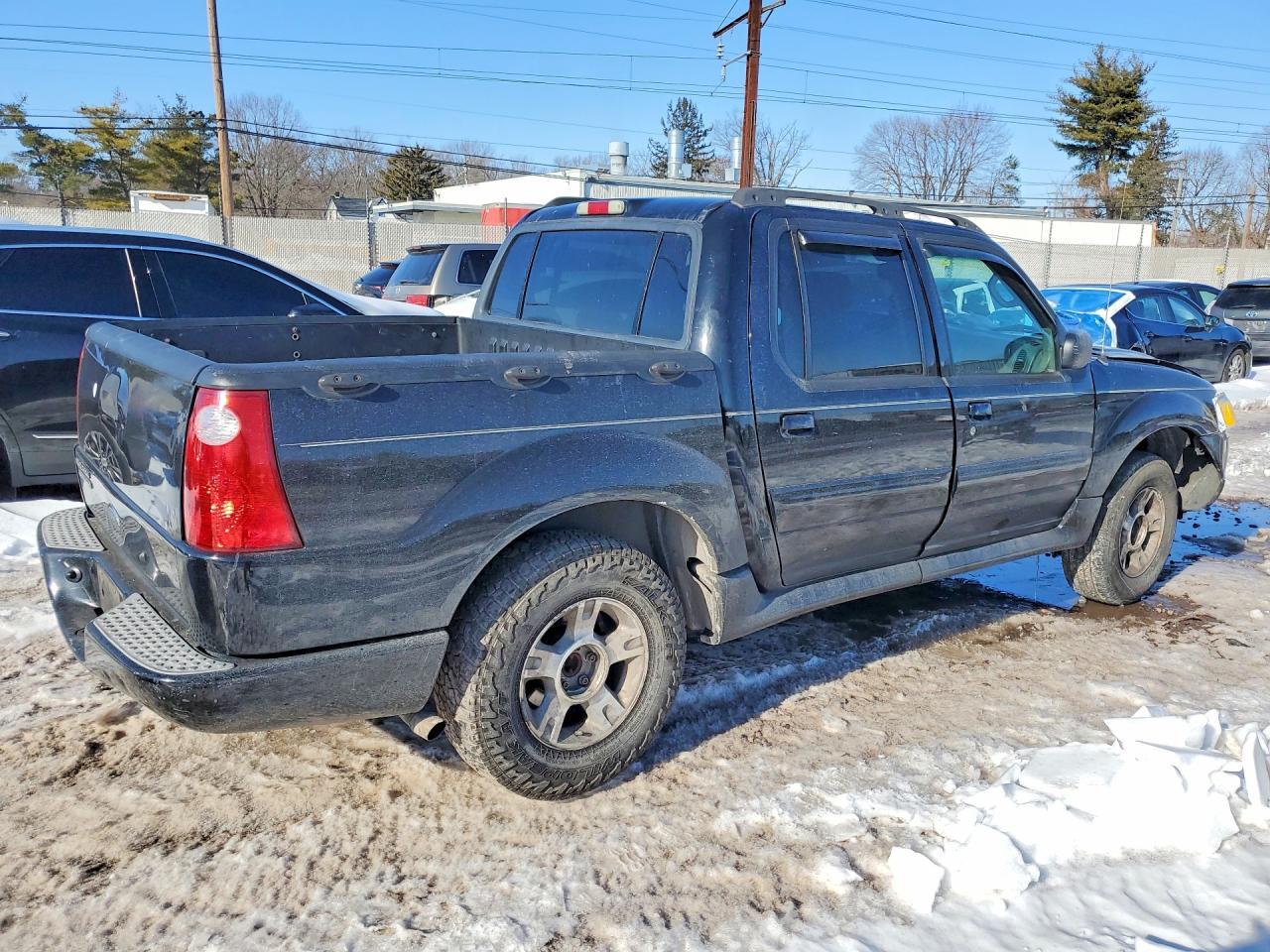 2004 FORD Explorer Sport Trac