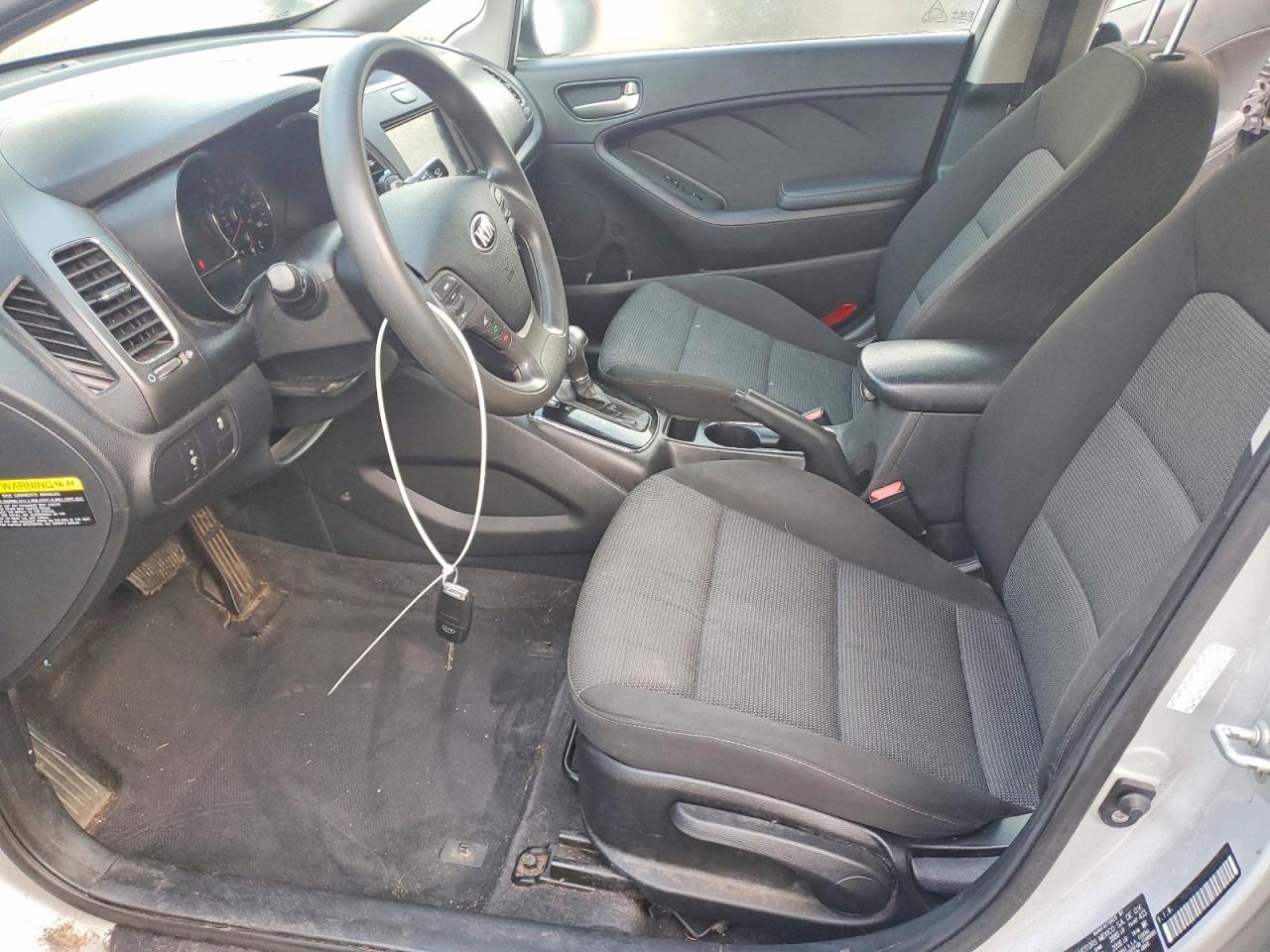 2017 KIA FORTE