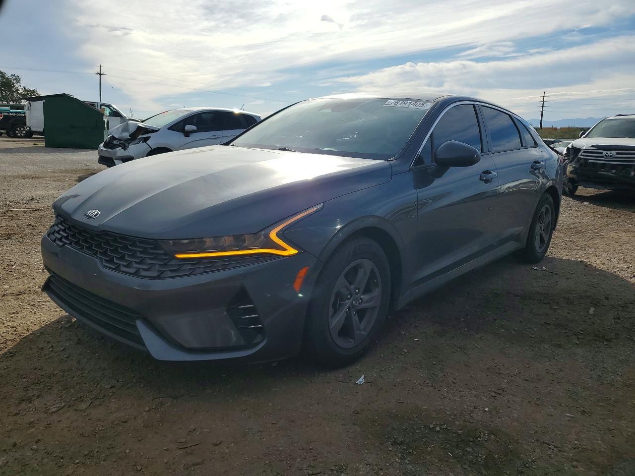 2021 KIA K5