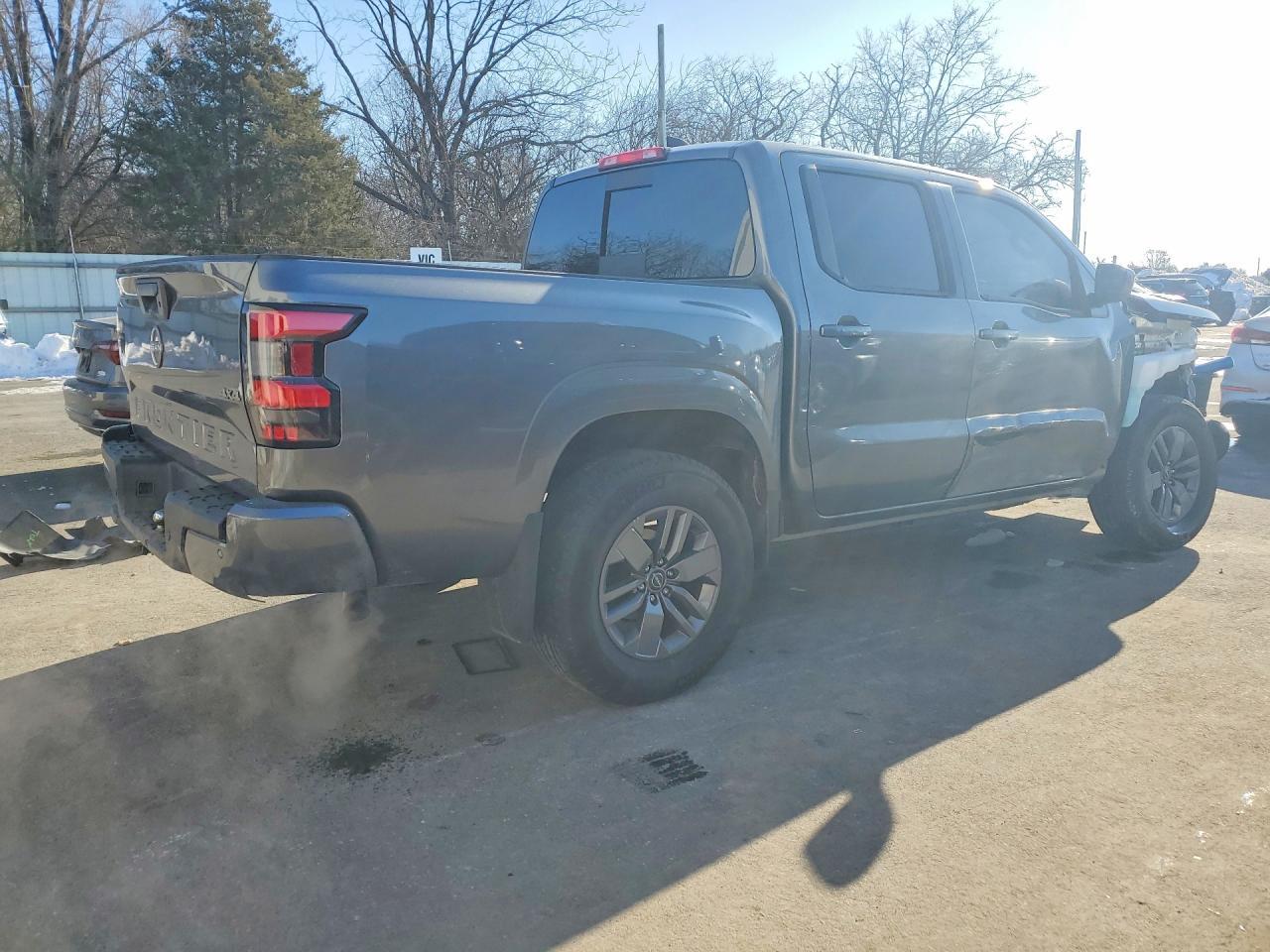 2025 NISSAN Frontier