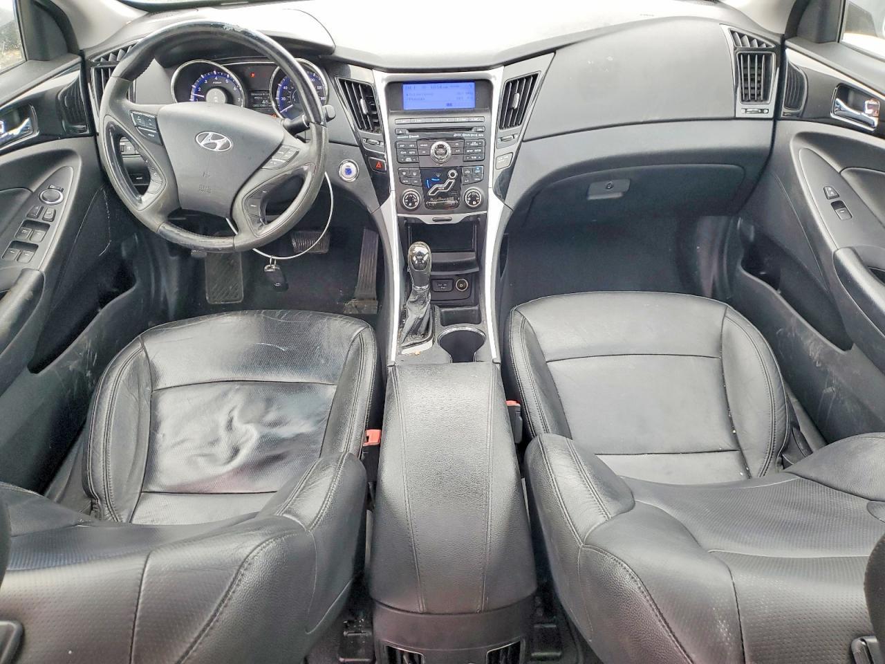 2011 HYUNDAI SONATA