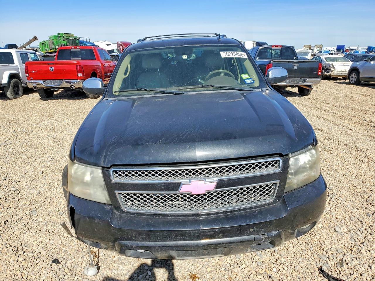2011 CHEVROLET Suburban