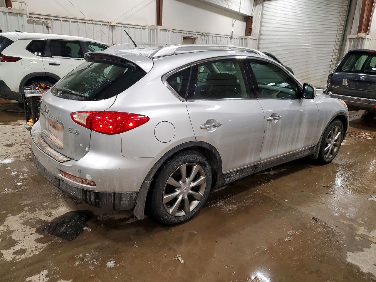 2012 INFINITI EX35