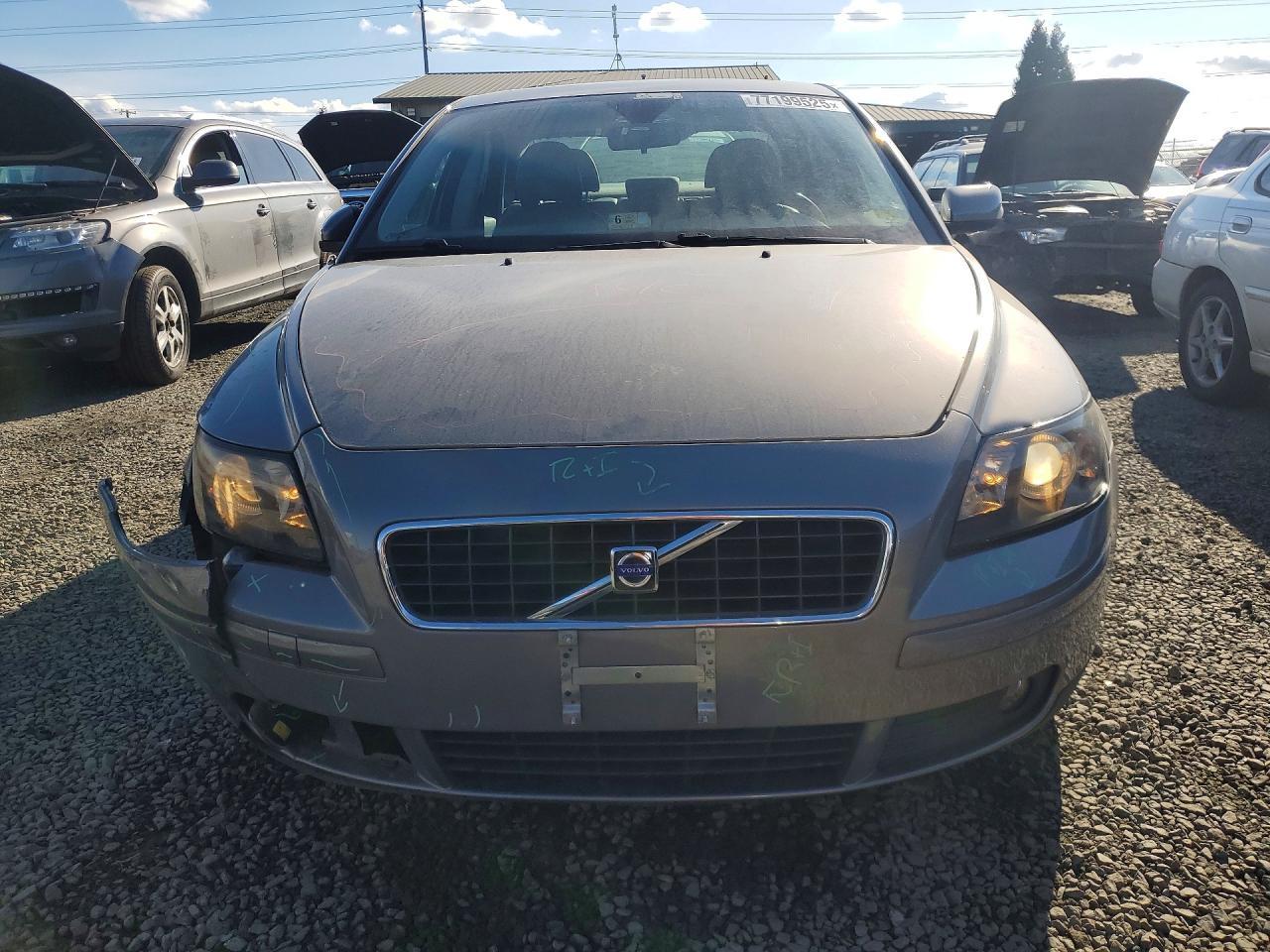 2006 VOLVO S40