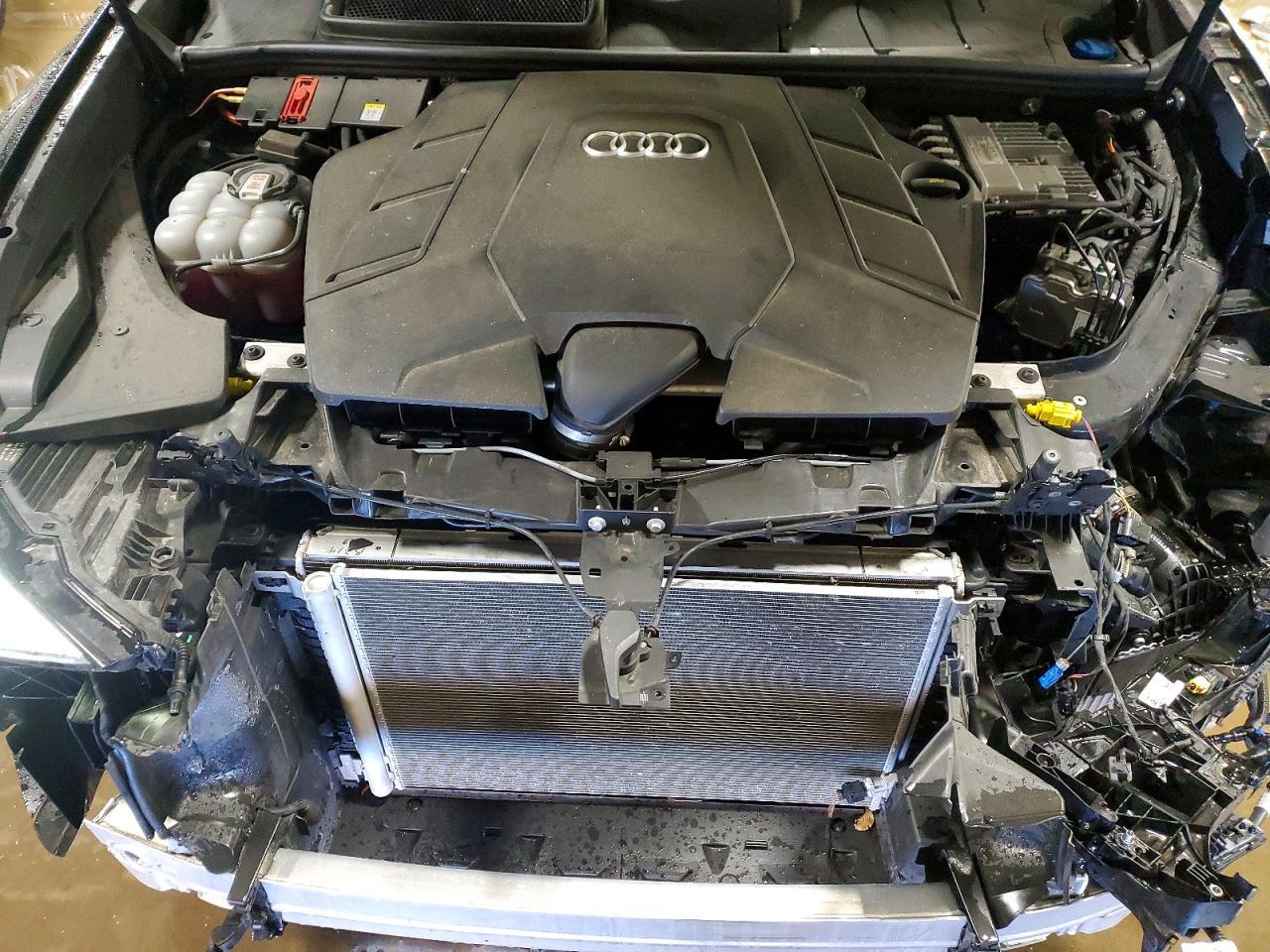 2023 AUDI Q8