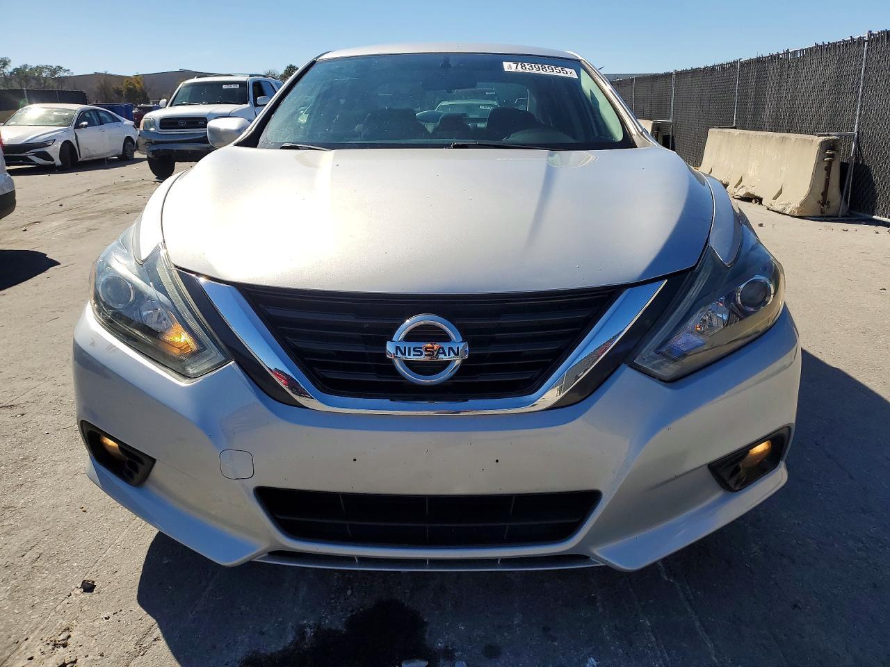 2017 NISSAN ALTIMA
