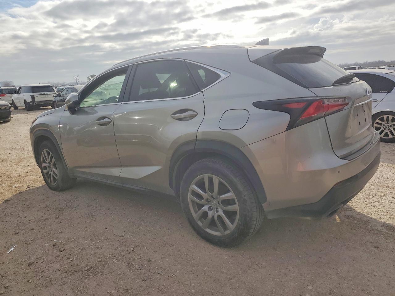 2016 LEXUS NX 200T