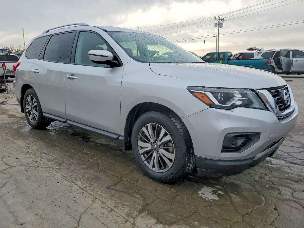 2018 NISSAN PATHFINDER