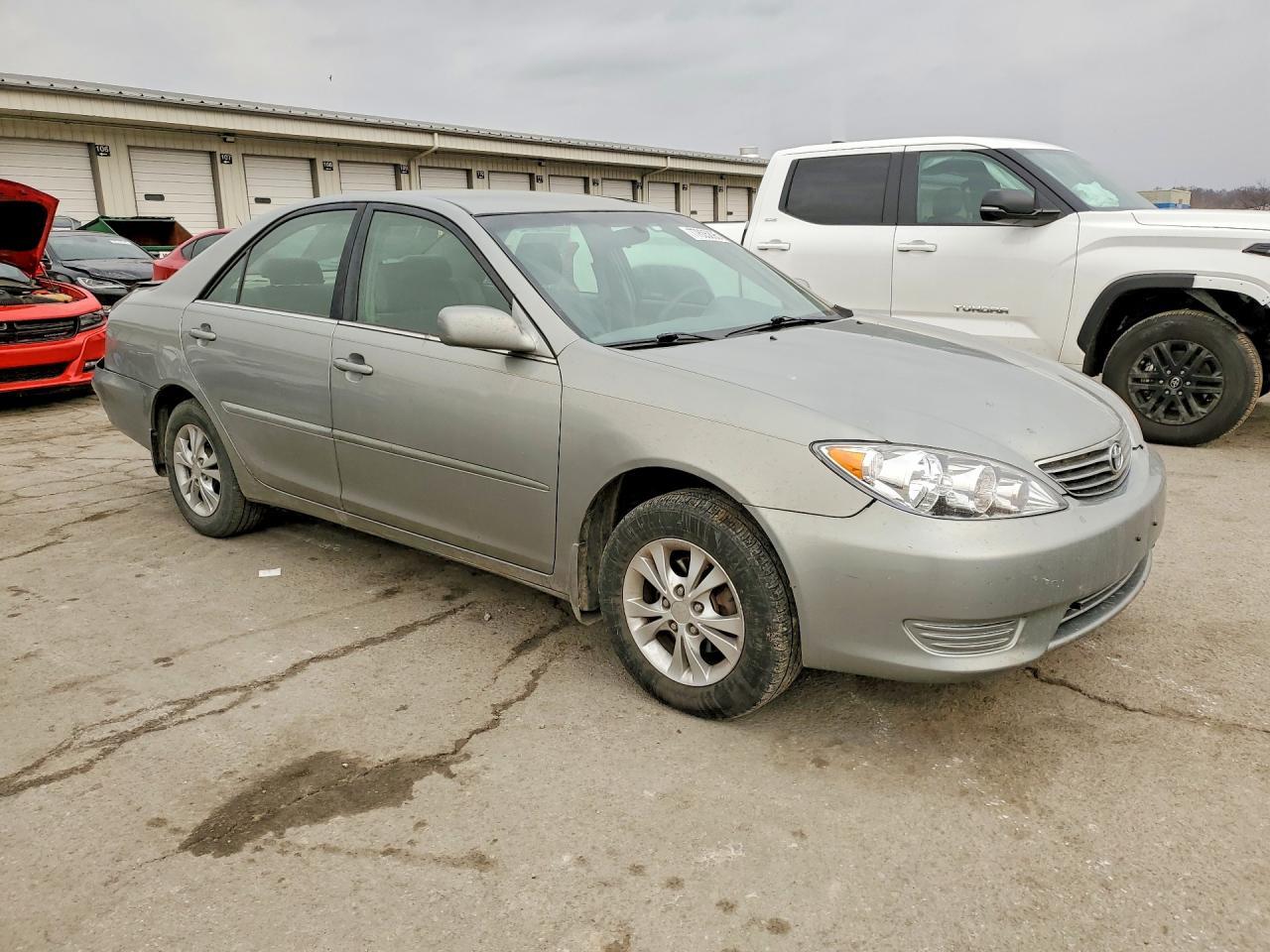 2005 TOYOTA CAMRY