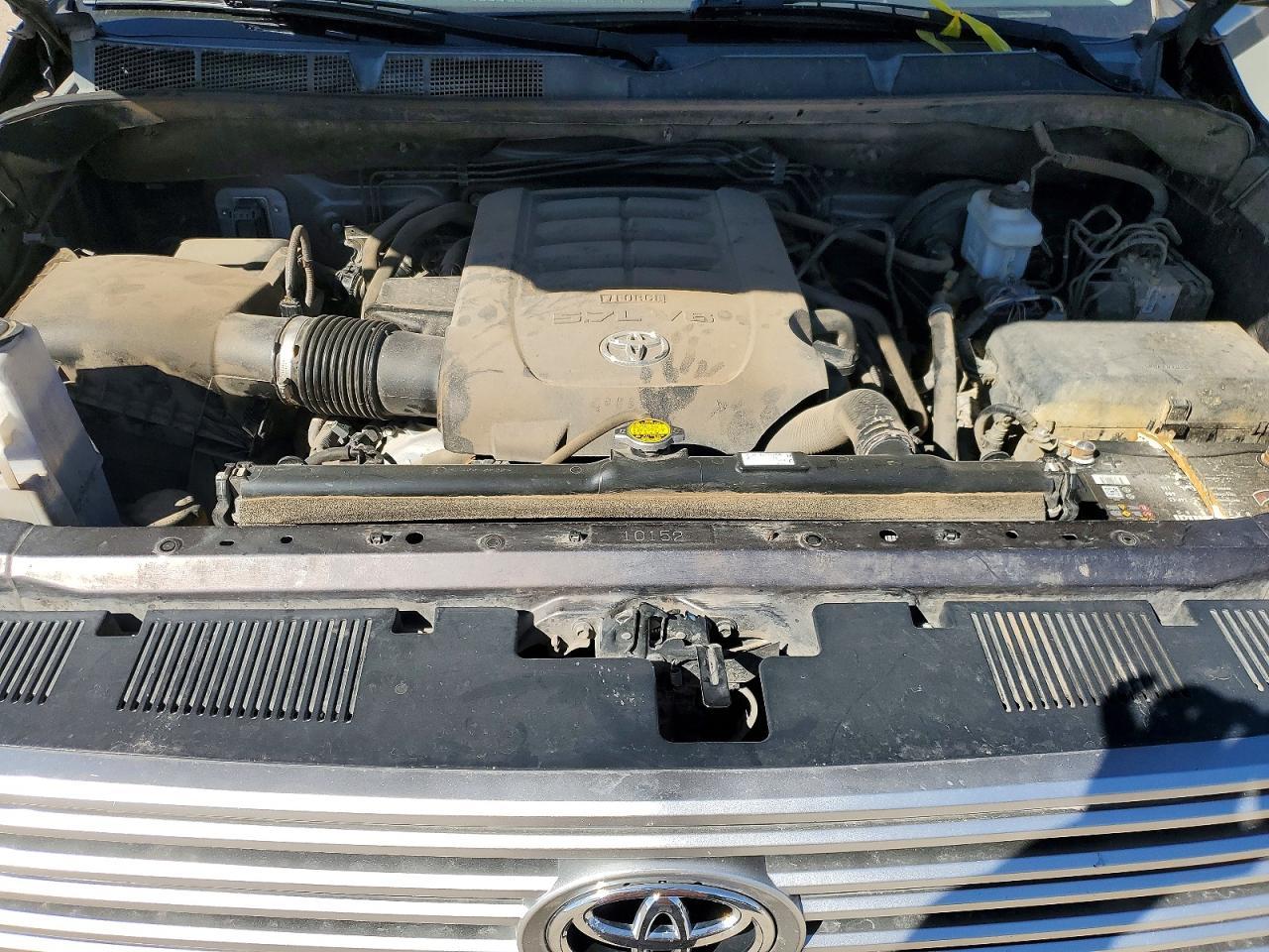 2017 TOYOTA TUNDRA