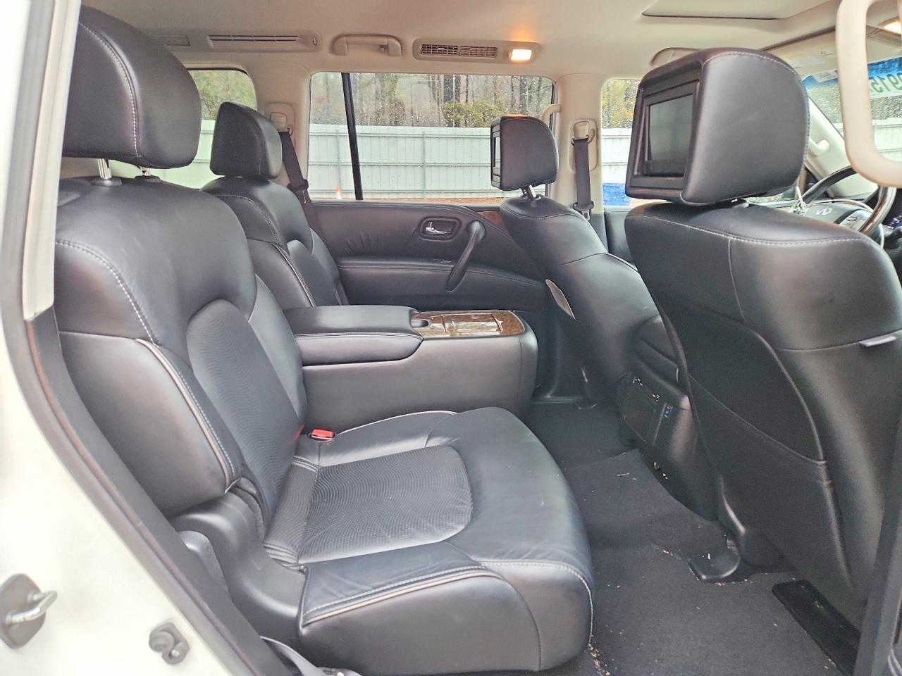 2017 INFINITI QX80
