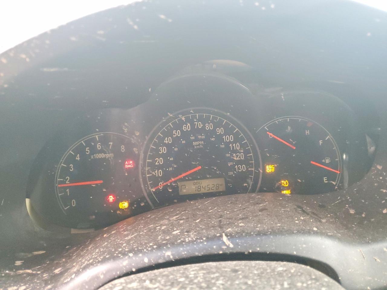 2007 HYUNDAI Entourage