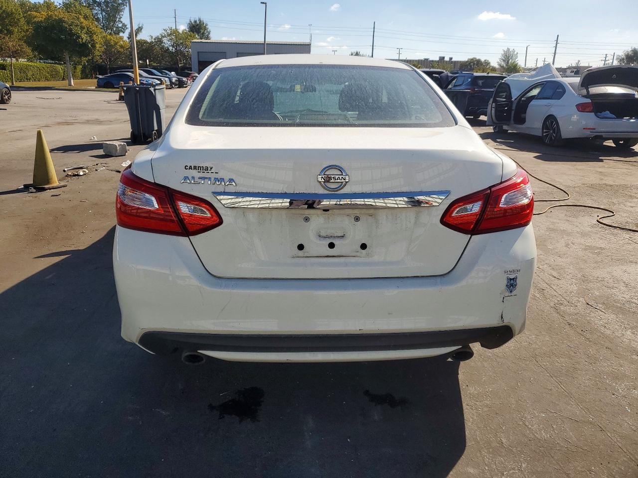 2017 NISSAN ALTIMA