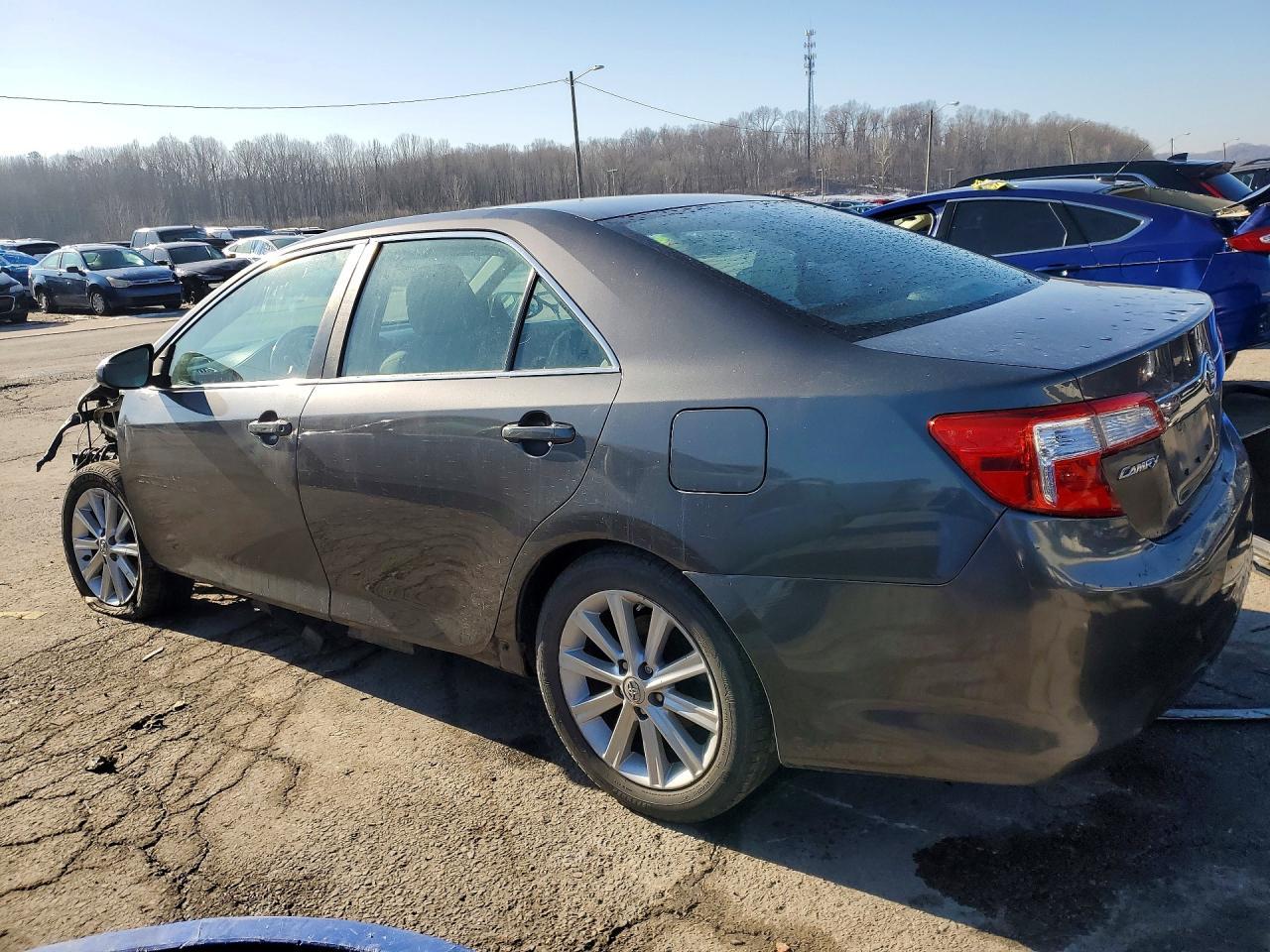 2013 TOYOTA CAMRY