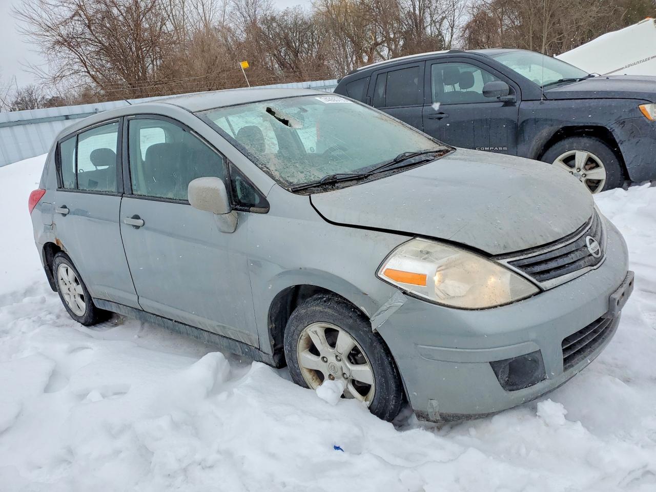 2010 NISSAN VERSA