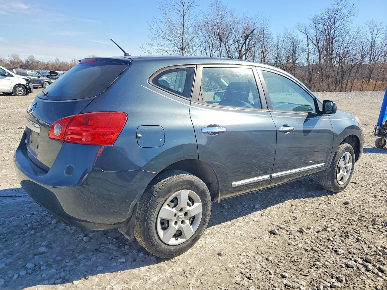 2014 NISSAN ROGUE