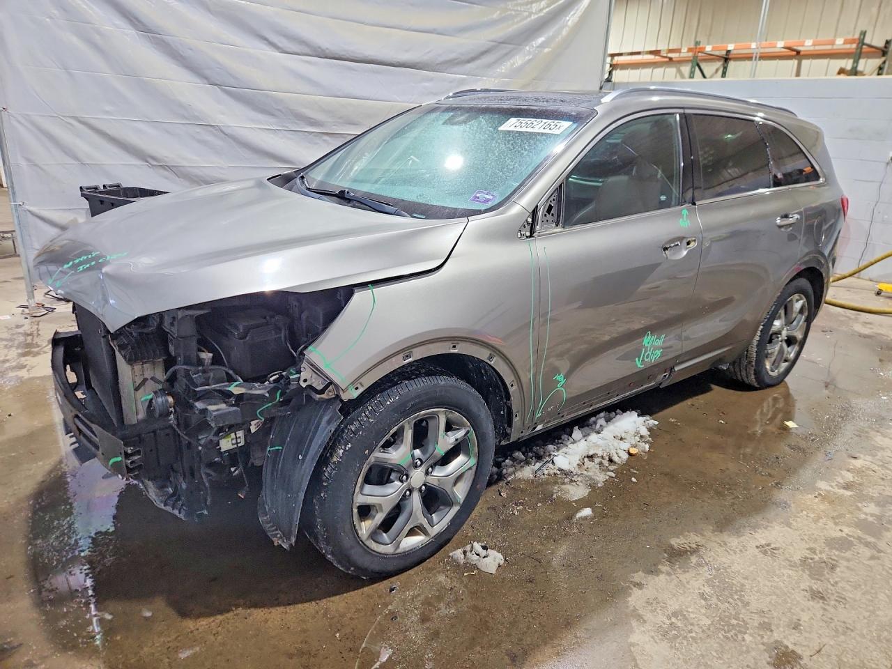 2016 KIA SORENTO