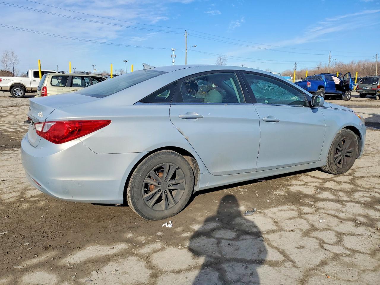 2011 HYUNDAI SONATA