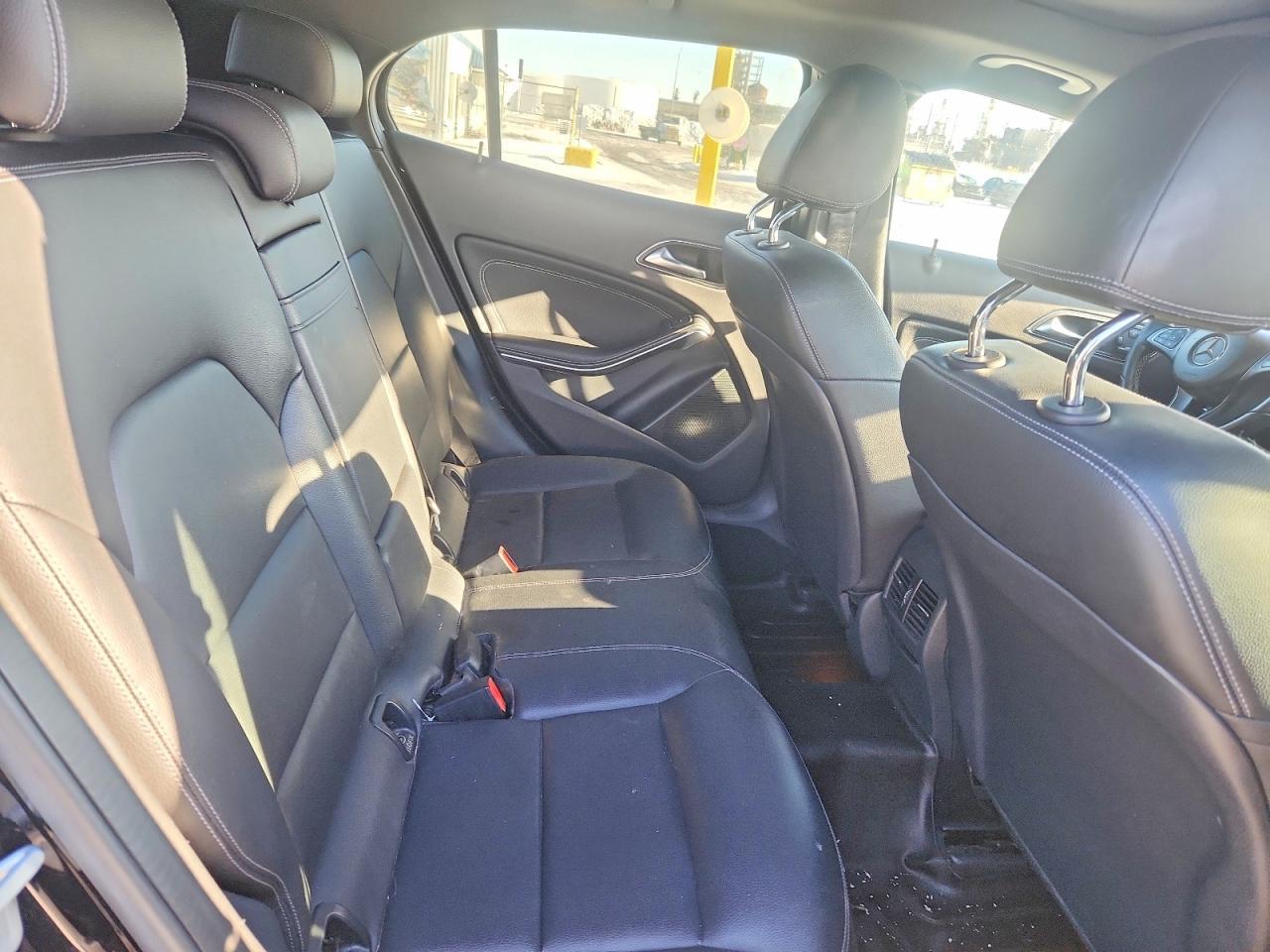 2016 MERCEDES-BENZ GLA-Class