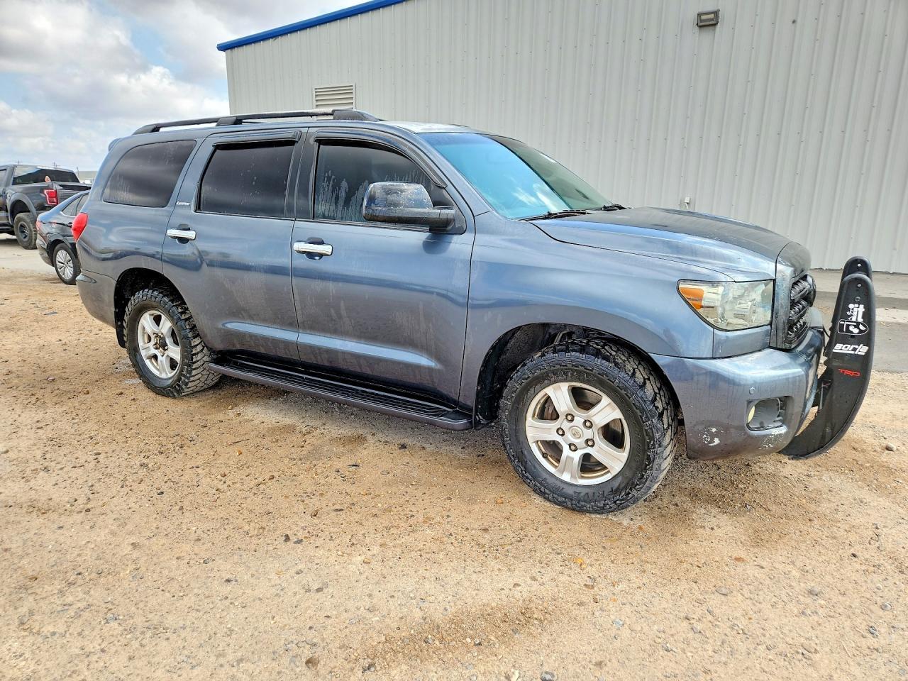 2008 TOYOTA Sequoia
