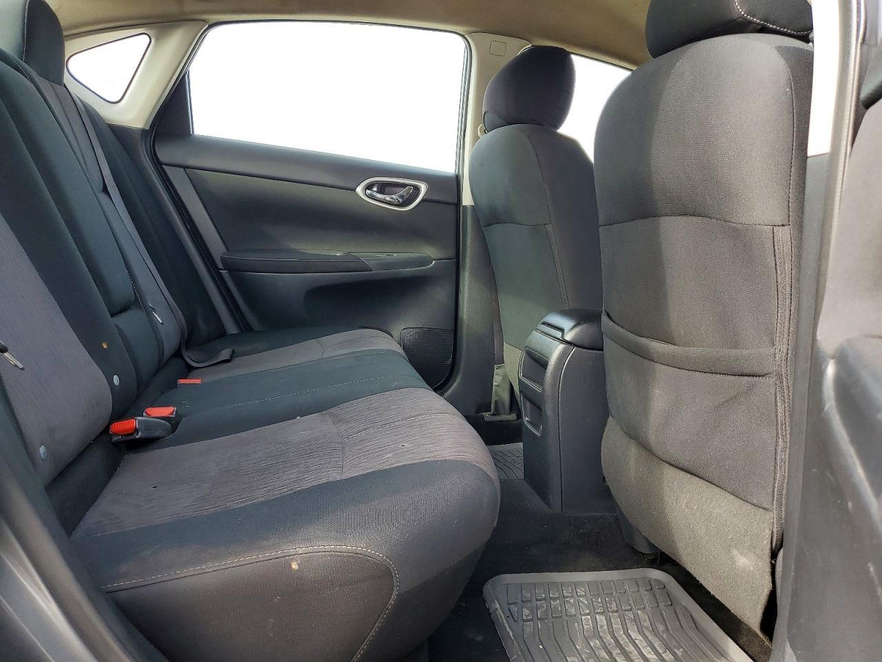 2015 NISSAN SENTRA