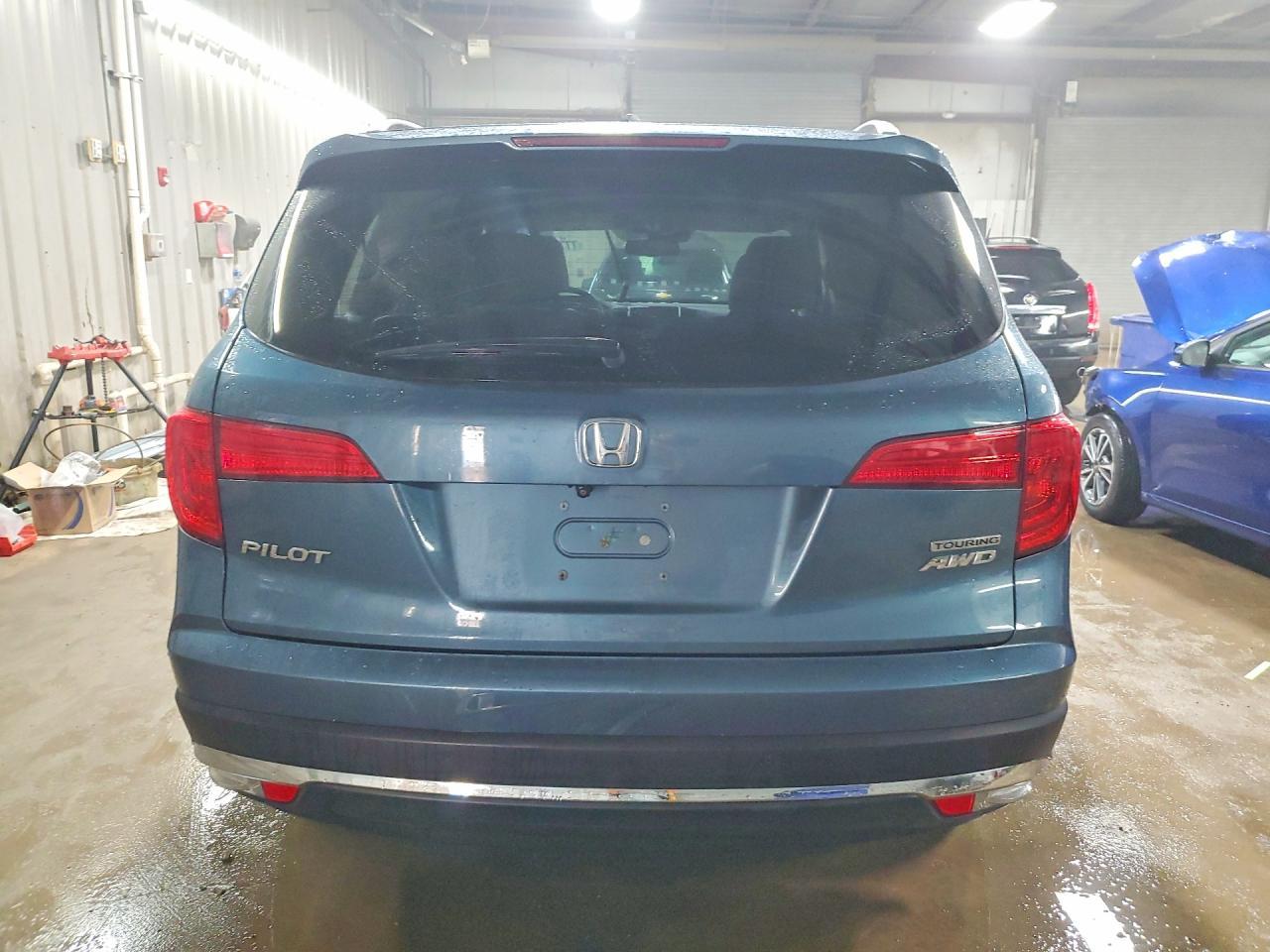 2016 HONDA PILOT