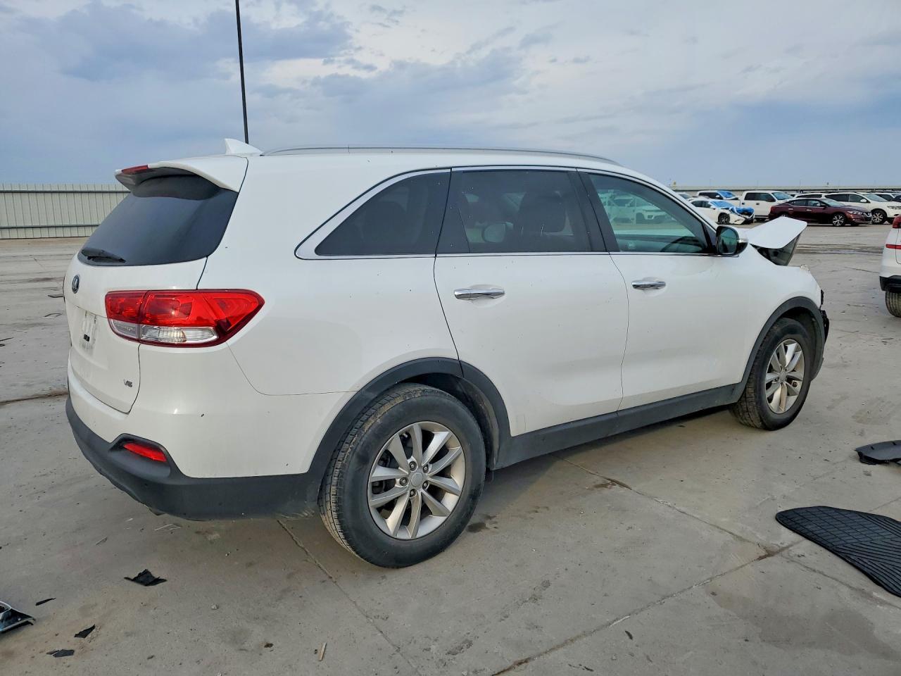 2017 KIA SORENTO