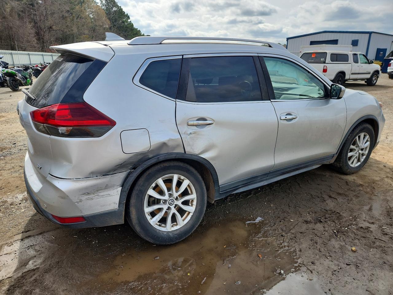 2019 NISSAN ROGUE