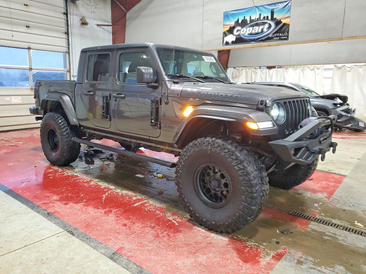 2021 JEEP Gladiator