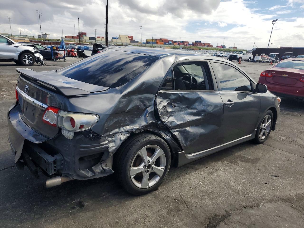 2012 TOYOTA COROLLA