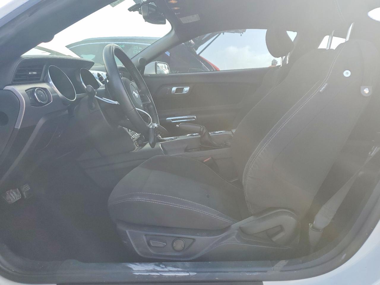 2020 FORD MUSTANG