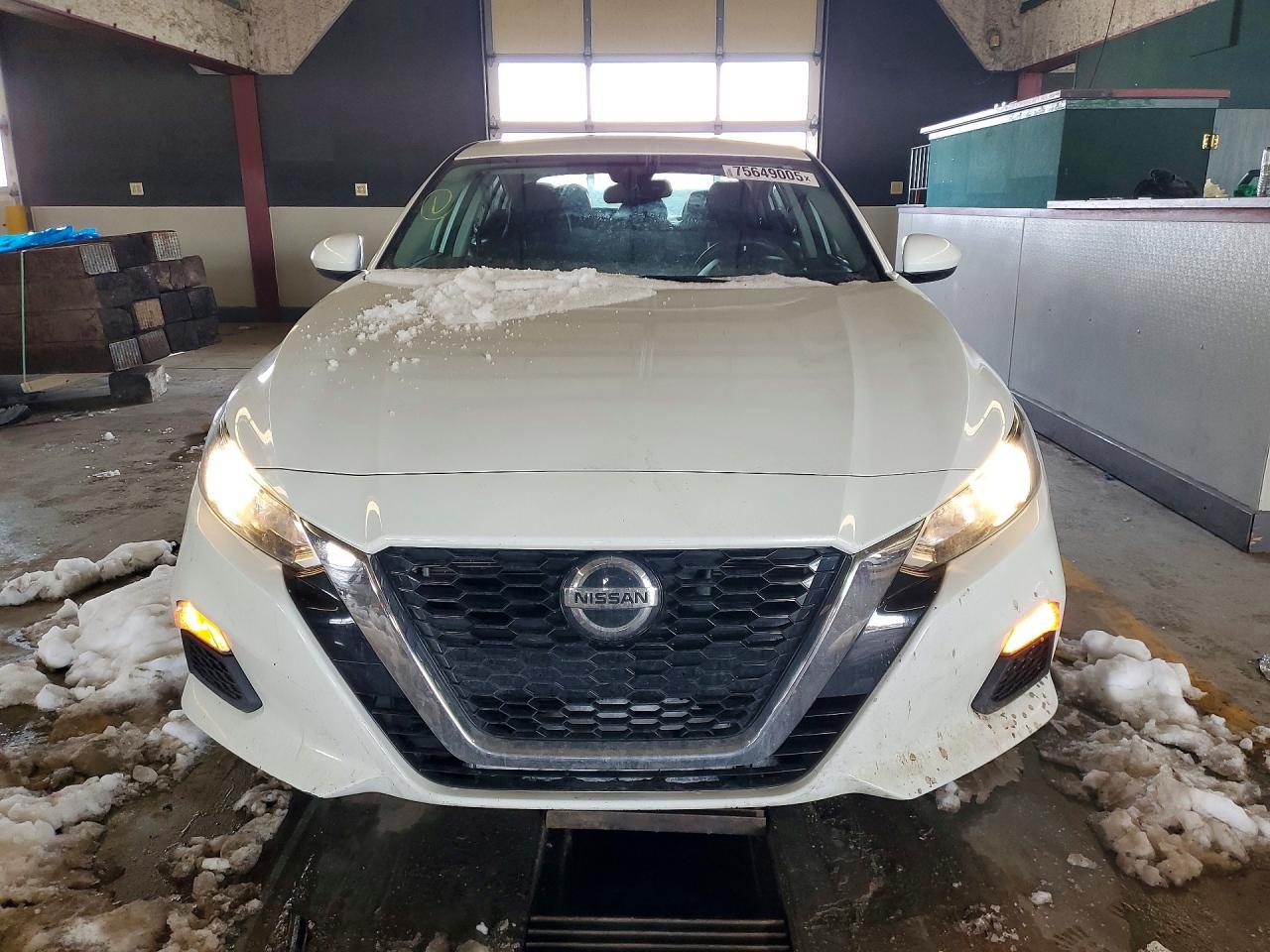 2021 NISSAN ALTIMA