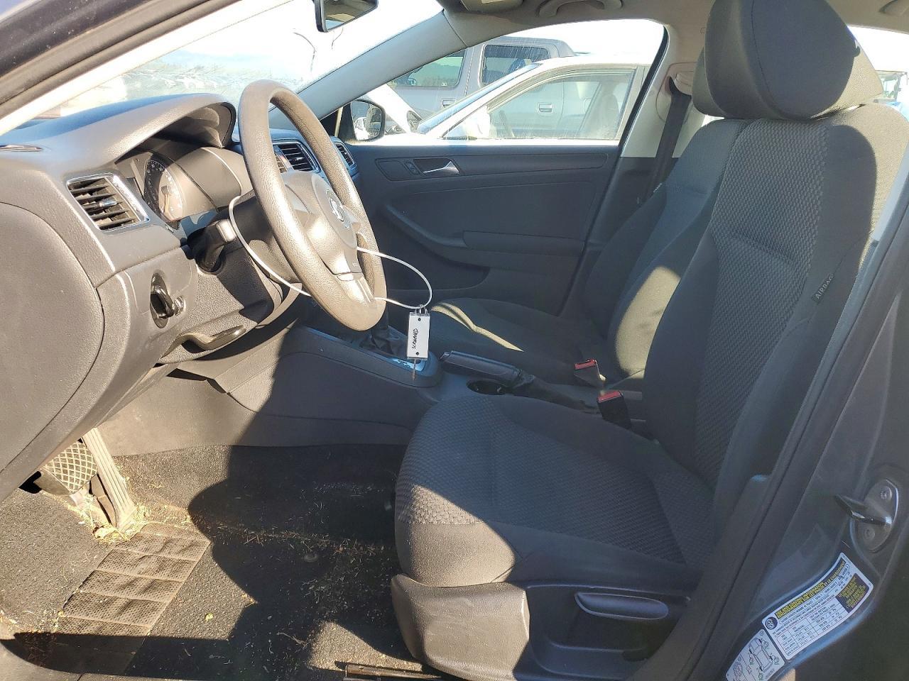 2012 VOLKSWAGEN JETTA