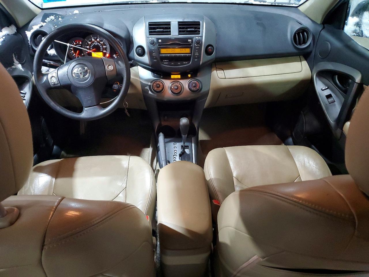 2011 TOYOTA RAV4