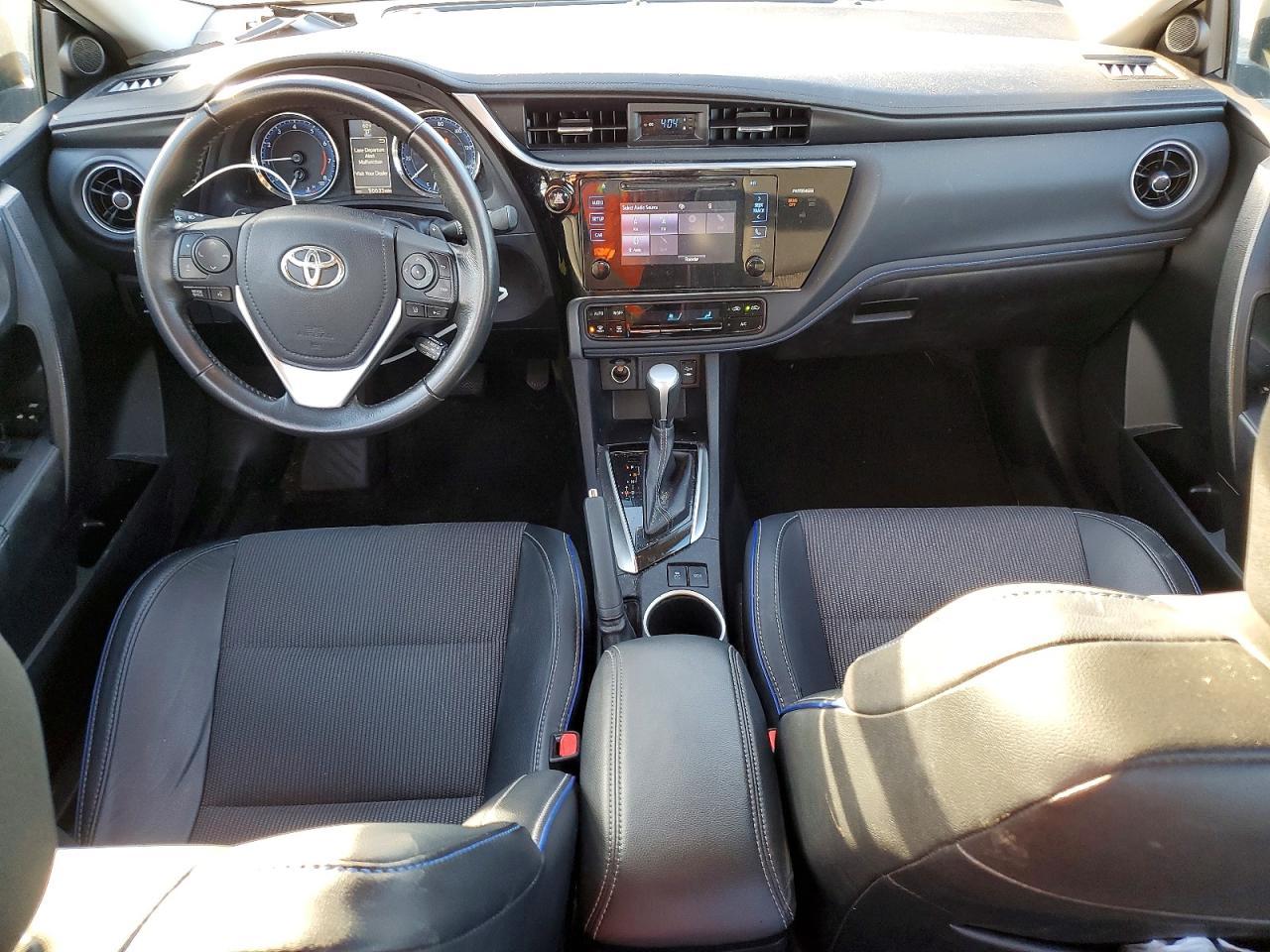 2017 TOYOTA COROLLA