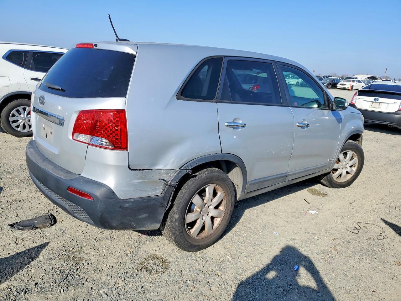 2011 KIA SORENTO