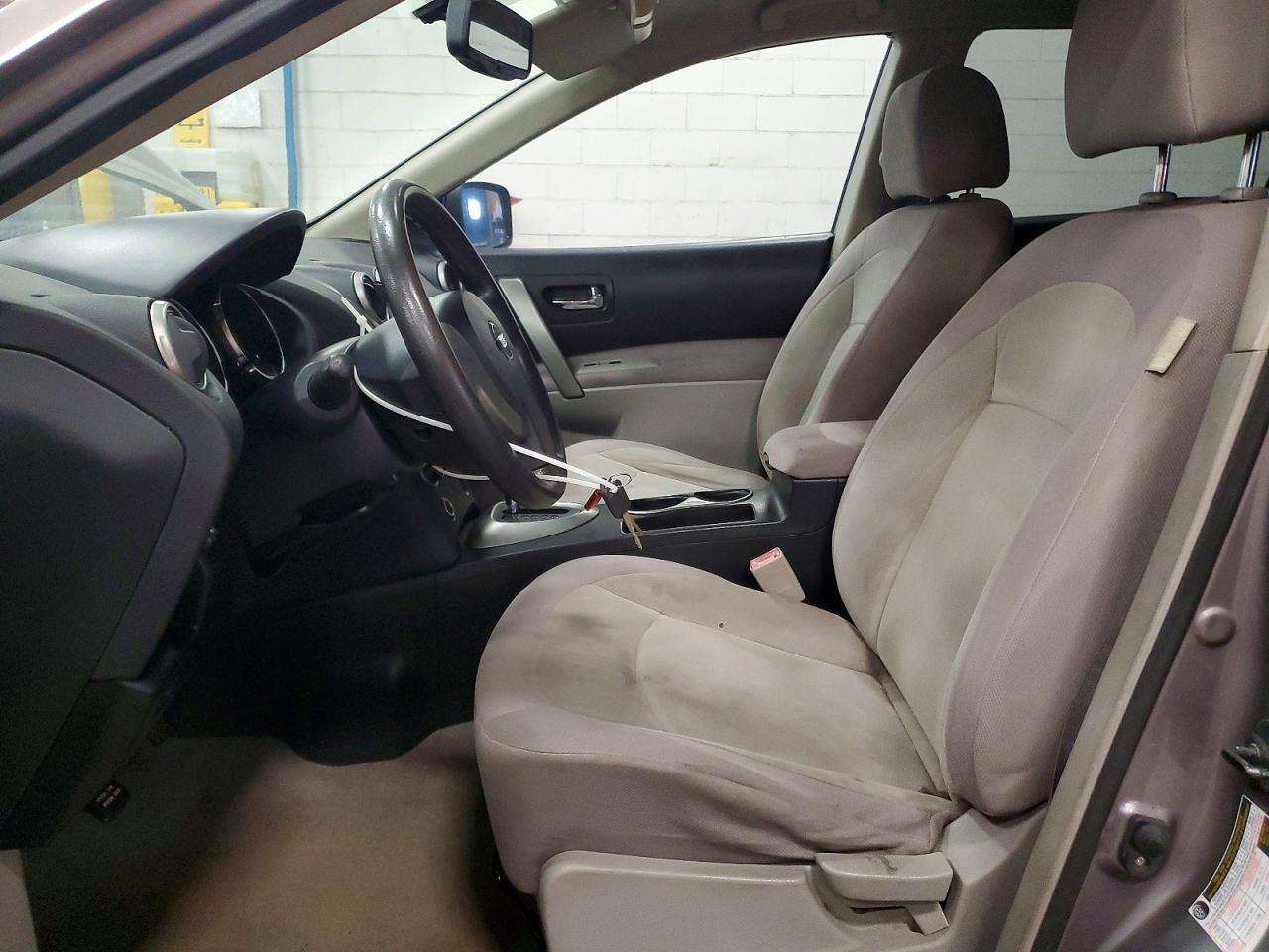 2010 NISSAN ROGUE
